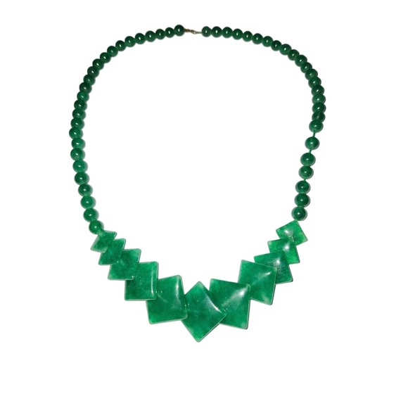 Vintage Jewelry - Vintage Jade Bead Choker Necklace